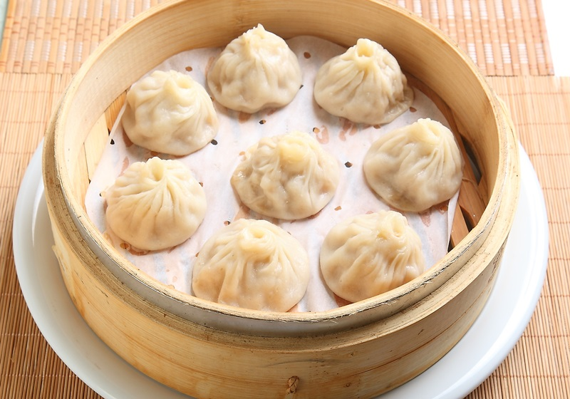 Steamed soup dumplings