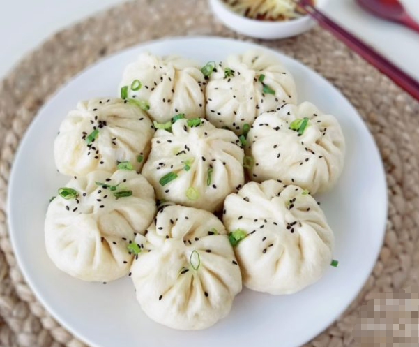 Pan-fried buns