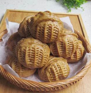 Walnut bun